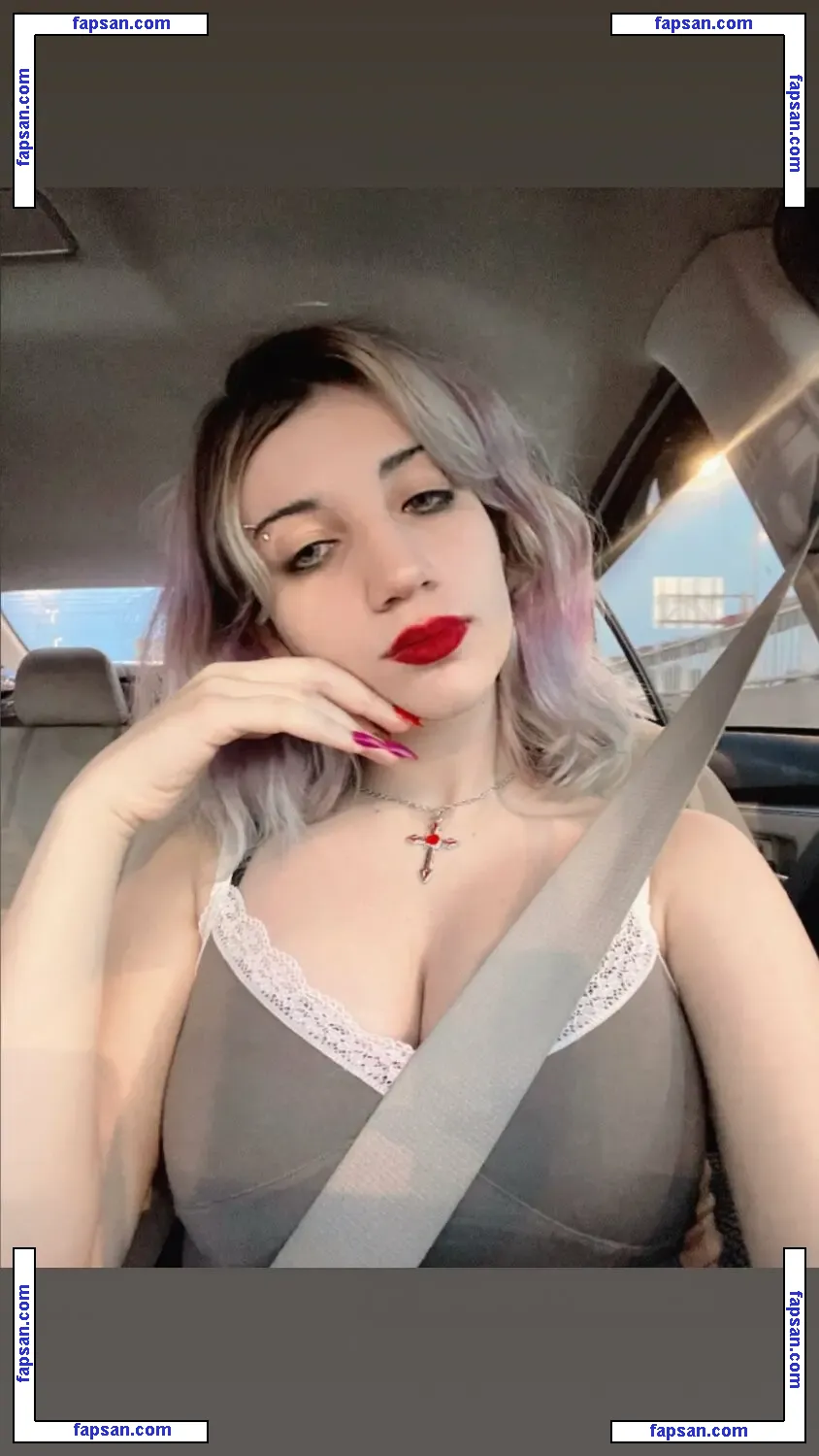 0ykurellaa nude photo #0029 from OnlyFans