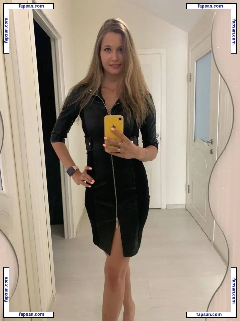 1279 nude photo #0558 from OnlyFans