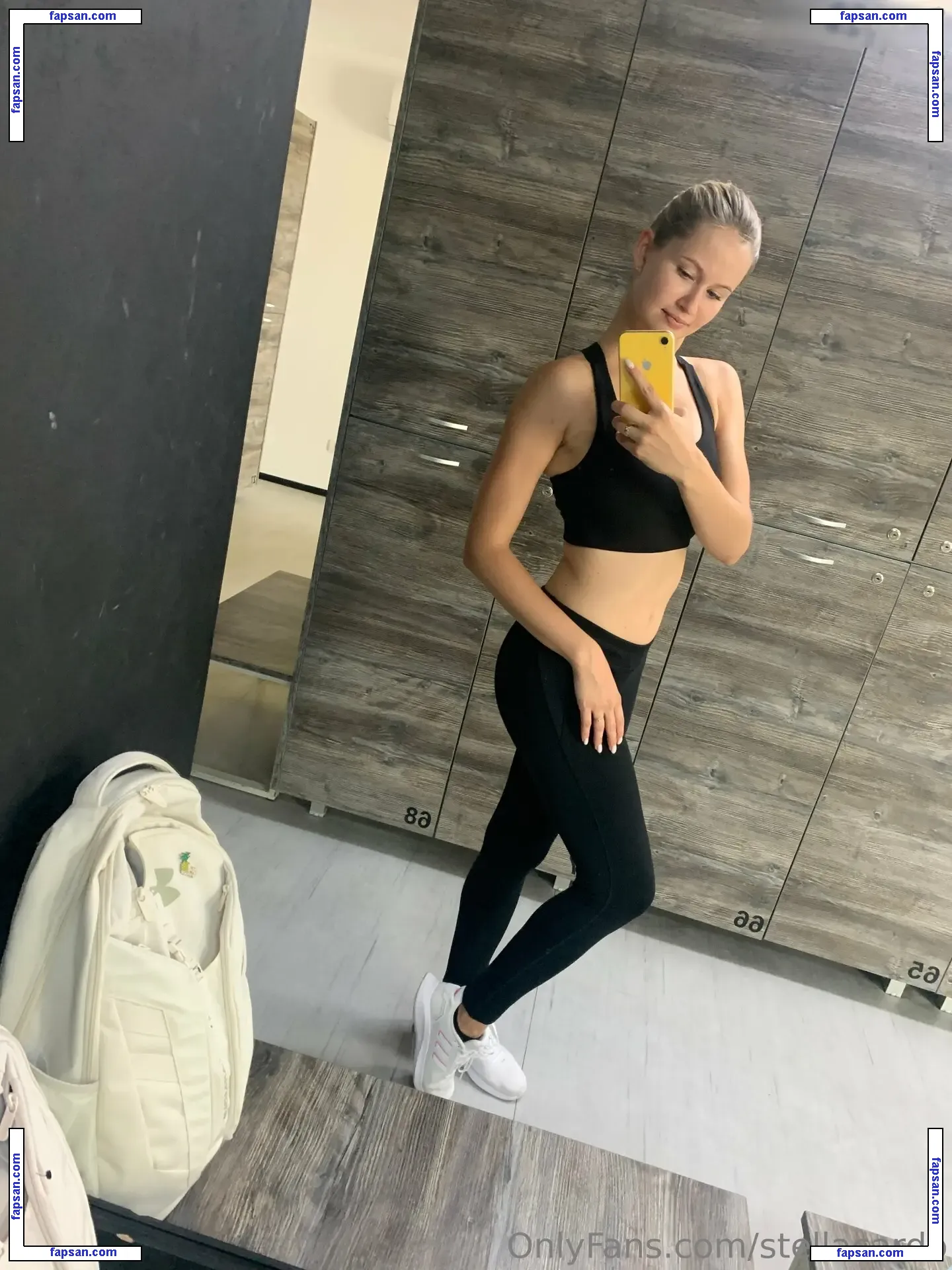 1279 nude photo #0573 from OnlyFans