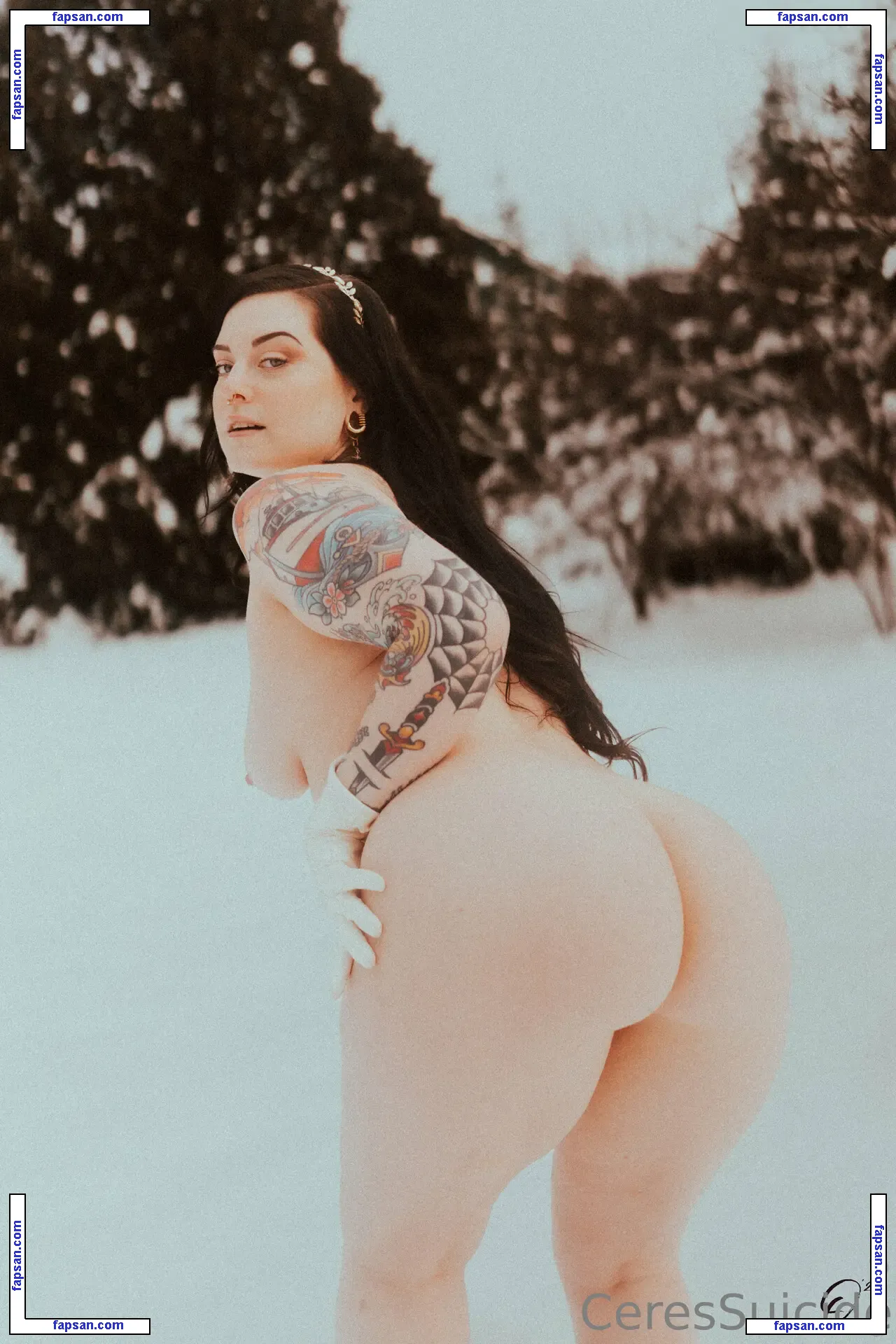 1279 nude photo #1735 from OnlyFans