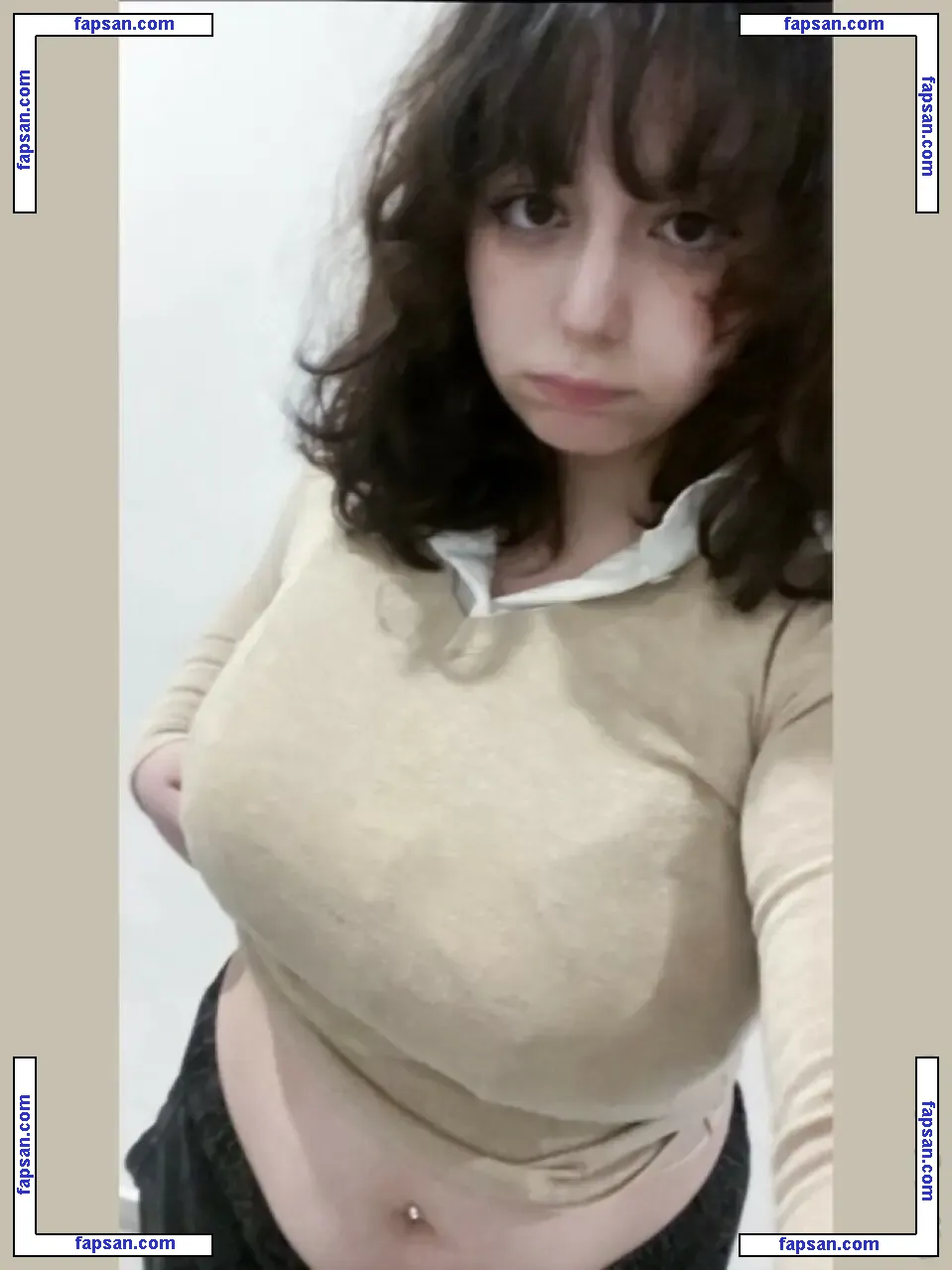 12HMXmulti nude photo #0001 from OnlyFans