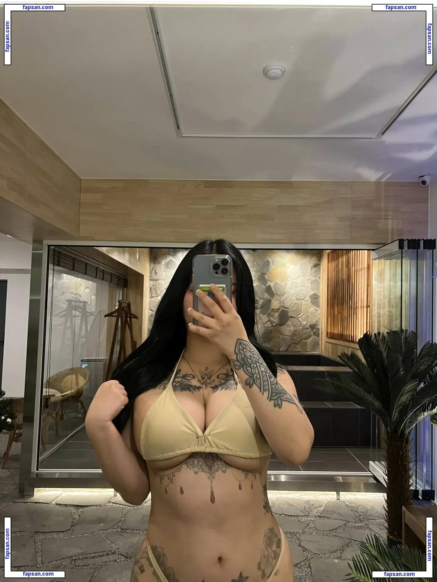 171jun1999 nude photo #0092 from OnlyFans