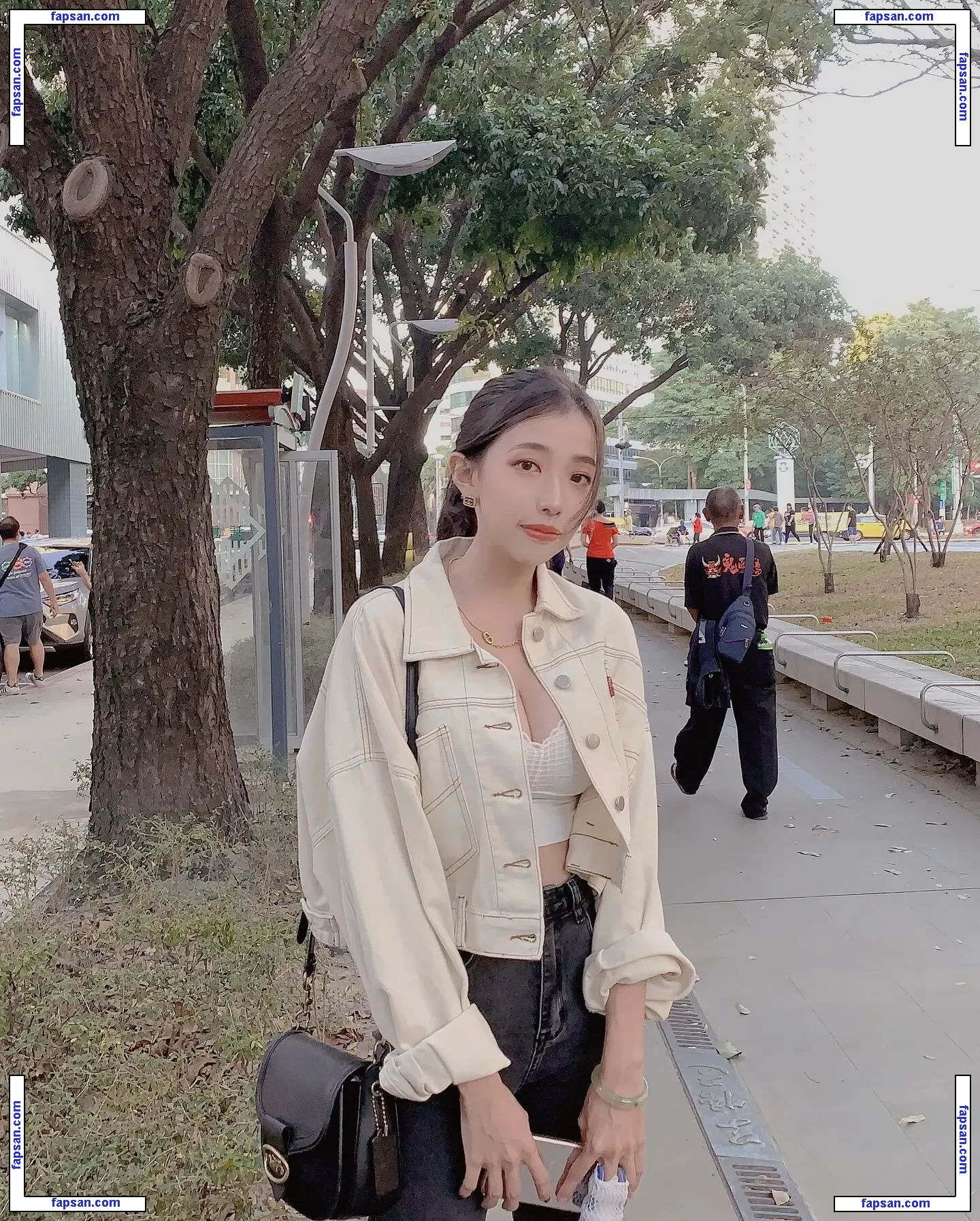 1.ynce_ nude photo #0002 from OnlyFans