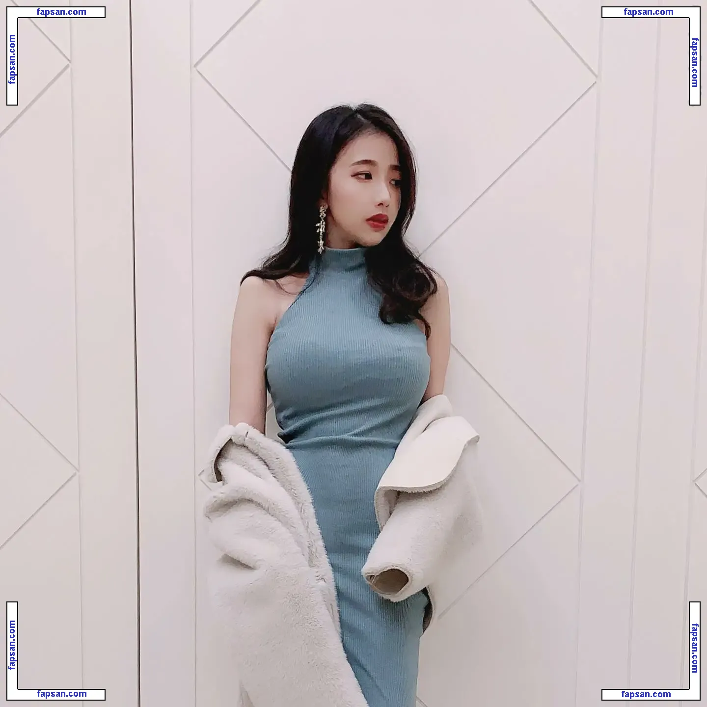 1.ynce_ nude photo #0004 from OnlyFans