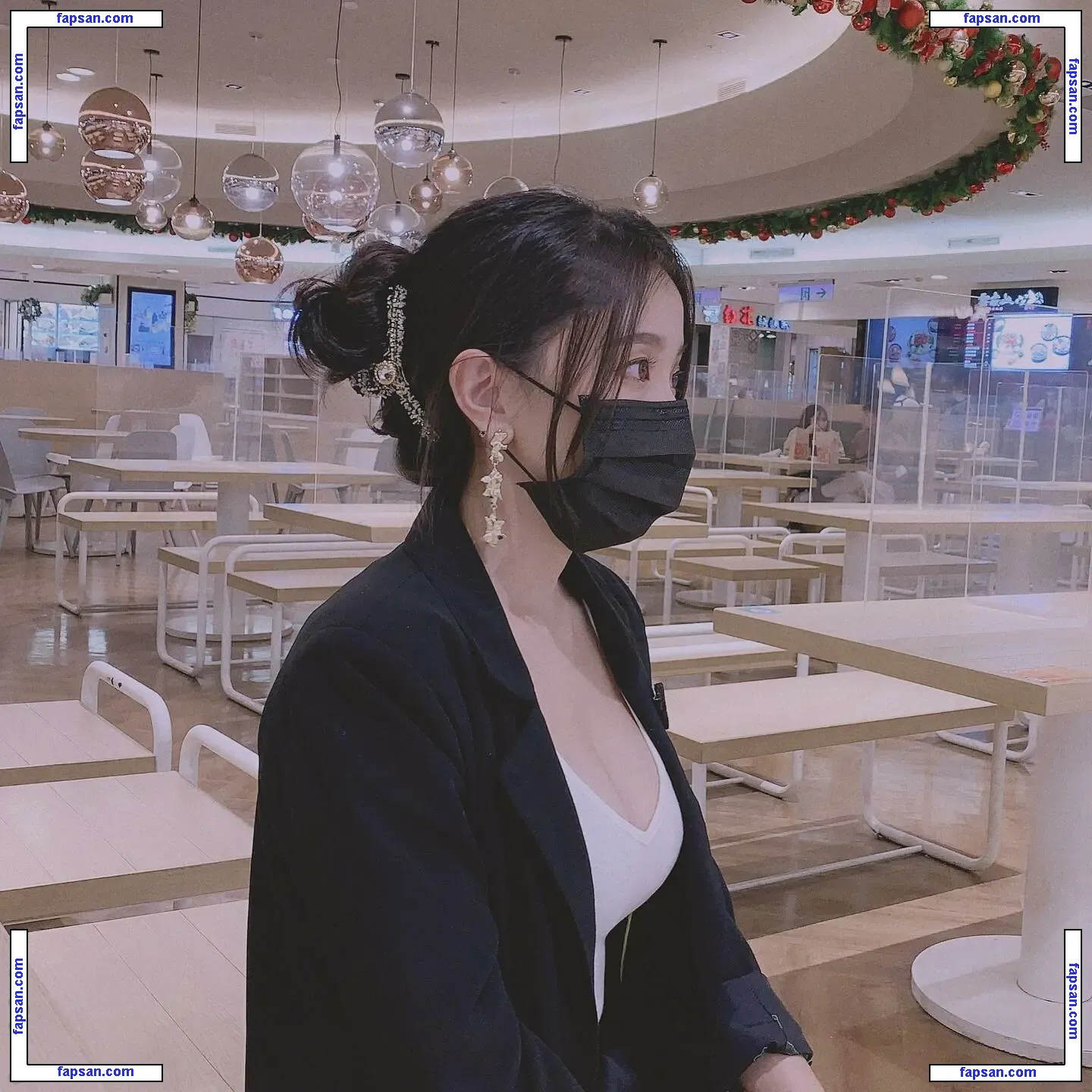 1.ynce_ nude photo #0006 from OnlyFans