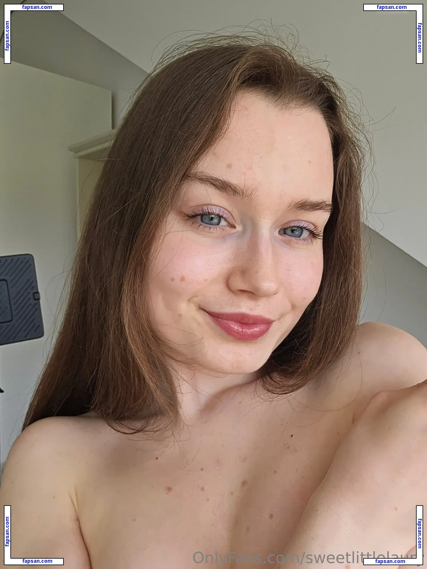 21919 nude photo #0411 from OnlyFans