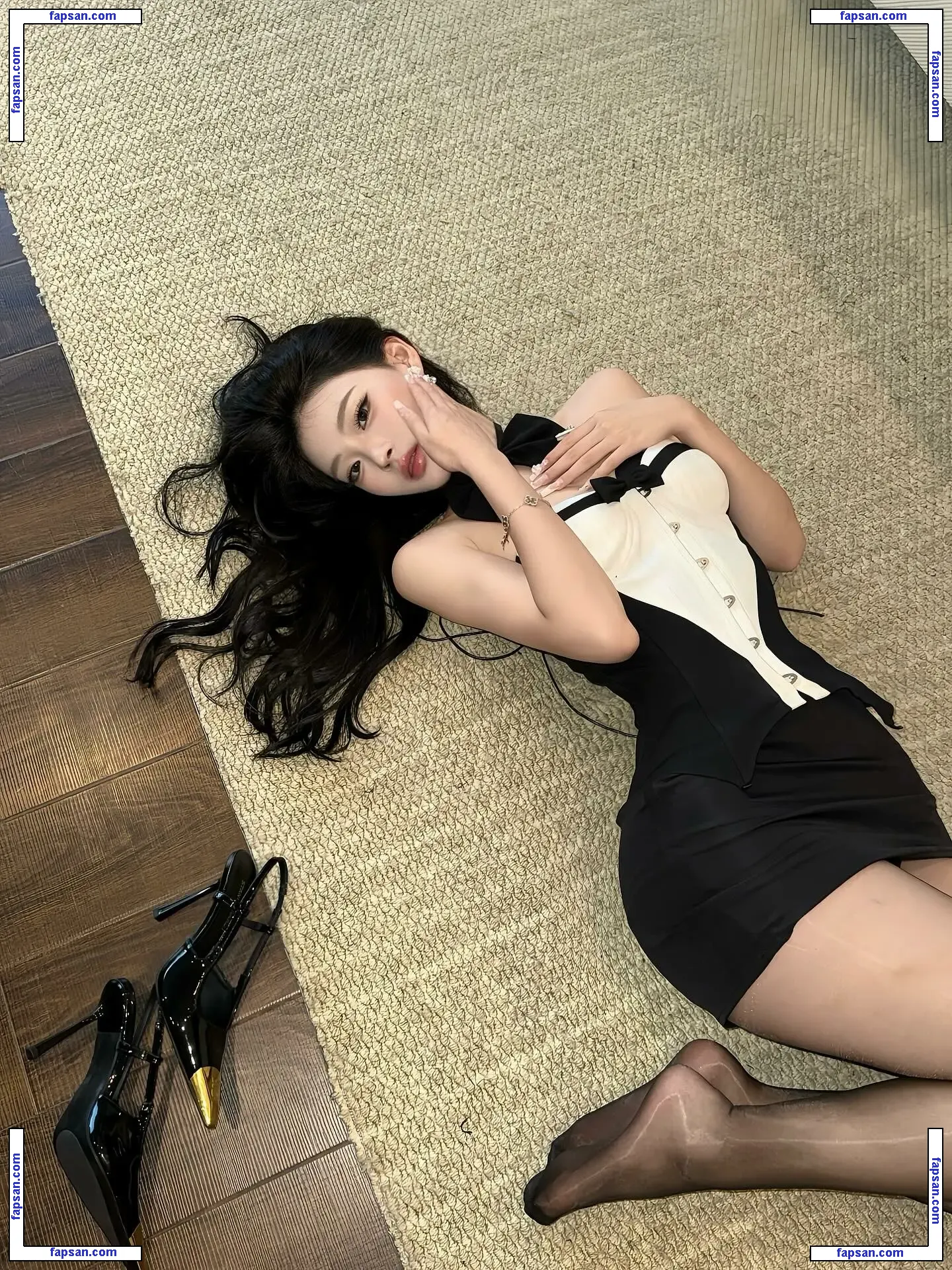 3u11erfly голая фото #0014 с Онлифанс