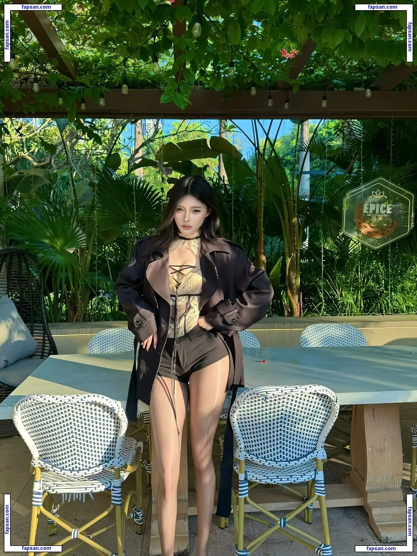 3u11erfly голая фото #0015 с Онлифанс