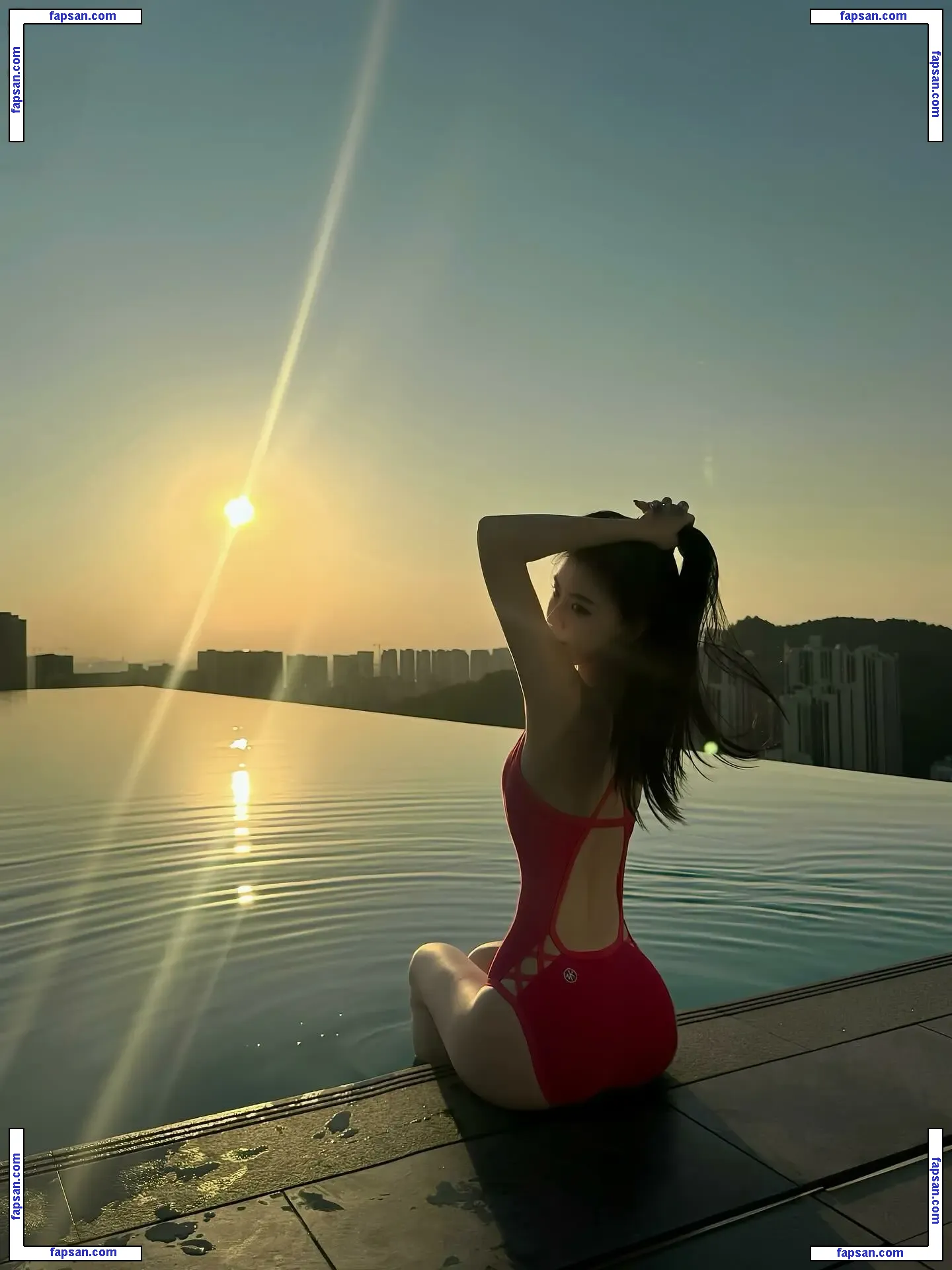 3u11erfly nude photo #0025 from OnlyFans