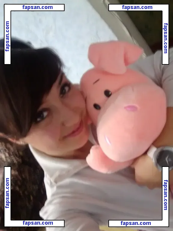 3WetHoles голая фото #0005 с Онлифанс