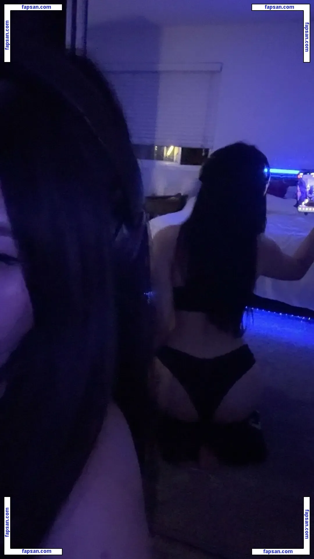 4kissette голая фото #0003 с Онлифанс