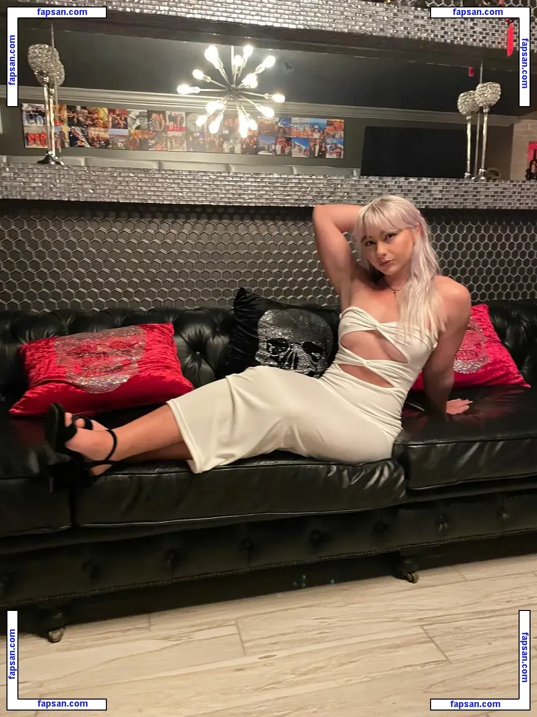 6nattynat9 nude photo #0004 from OnlyFans