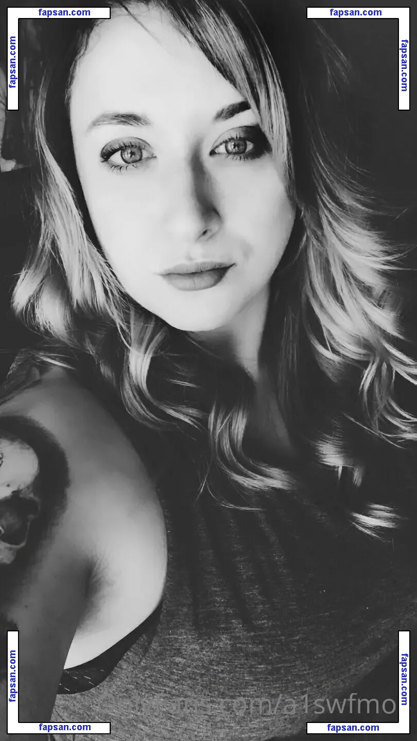 a1swfmo3 nude photo #0015 from OnlyFans