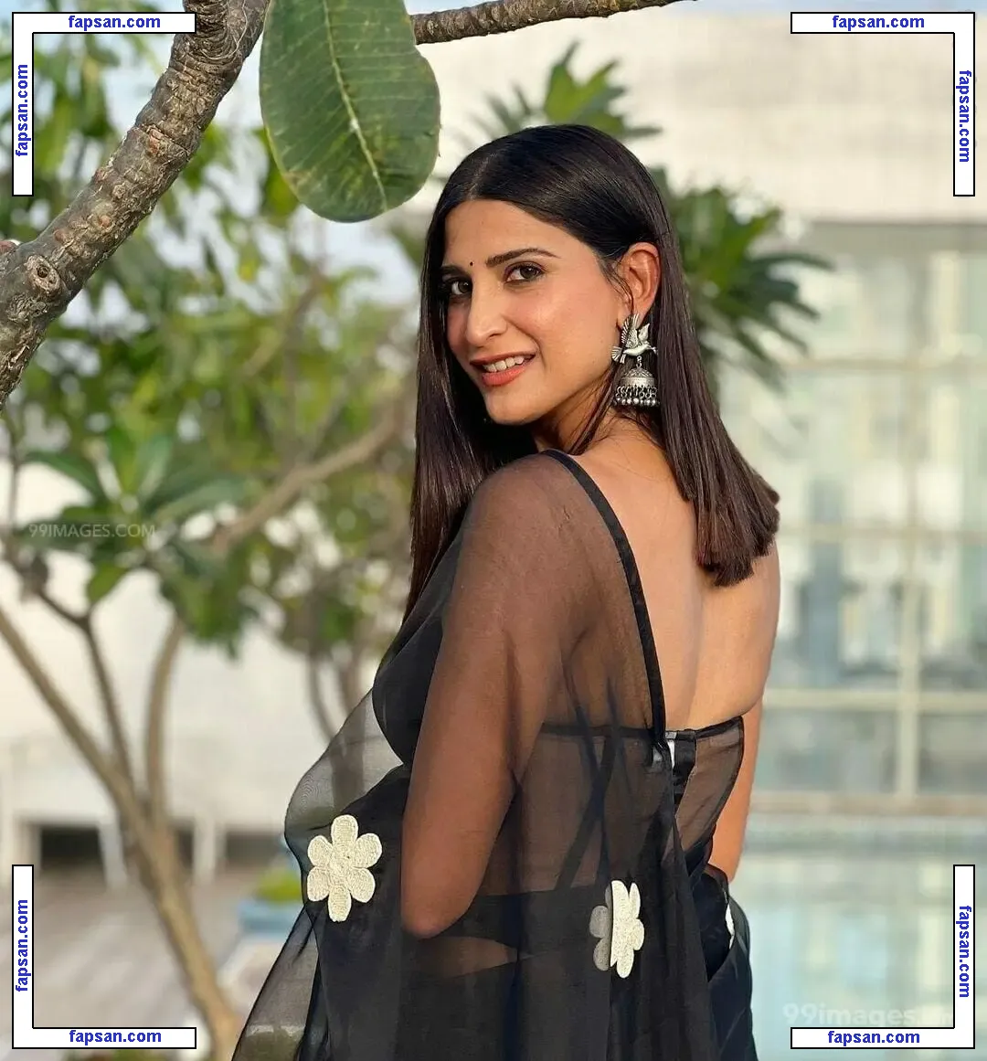 Aahana Kumra nude photo #0016 from OnlyFans