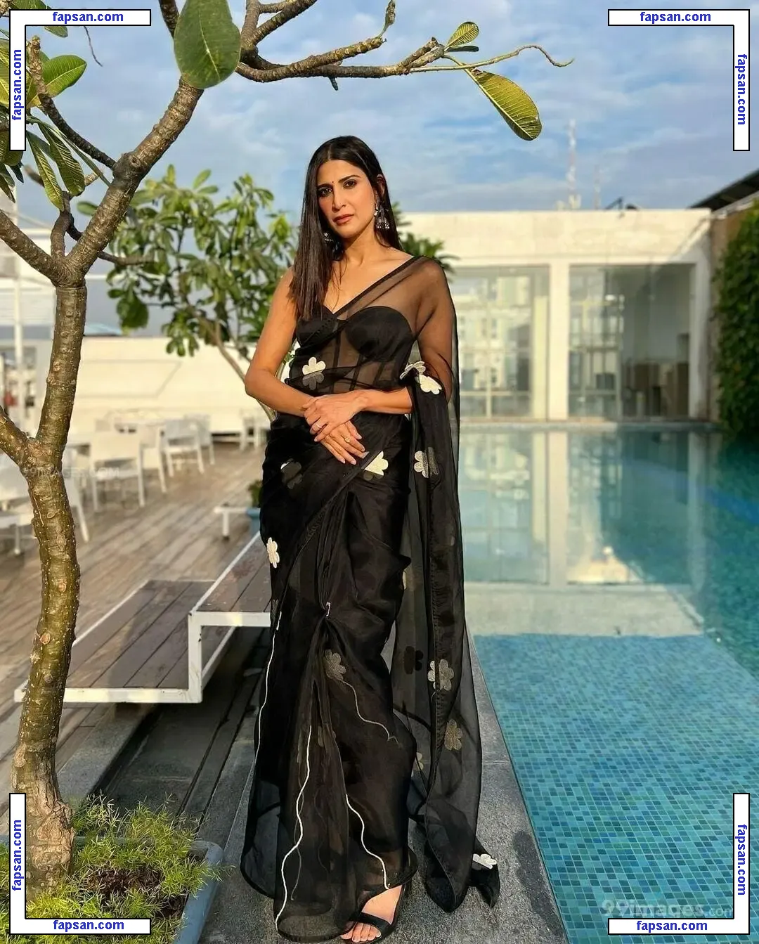 Aahana Kumra nude photo #0032 from OnlyFans