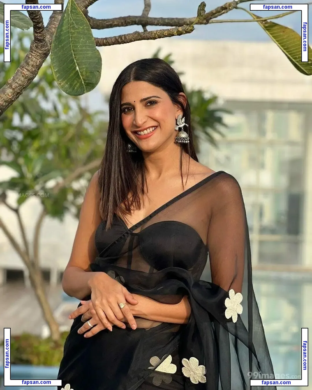 Aahana Kumra nude photo #0042 from OnlyFans