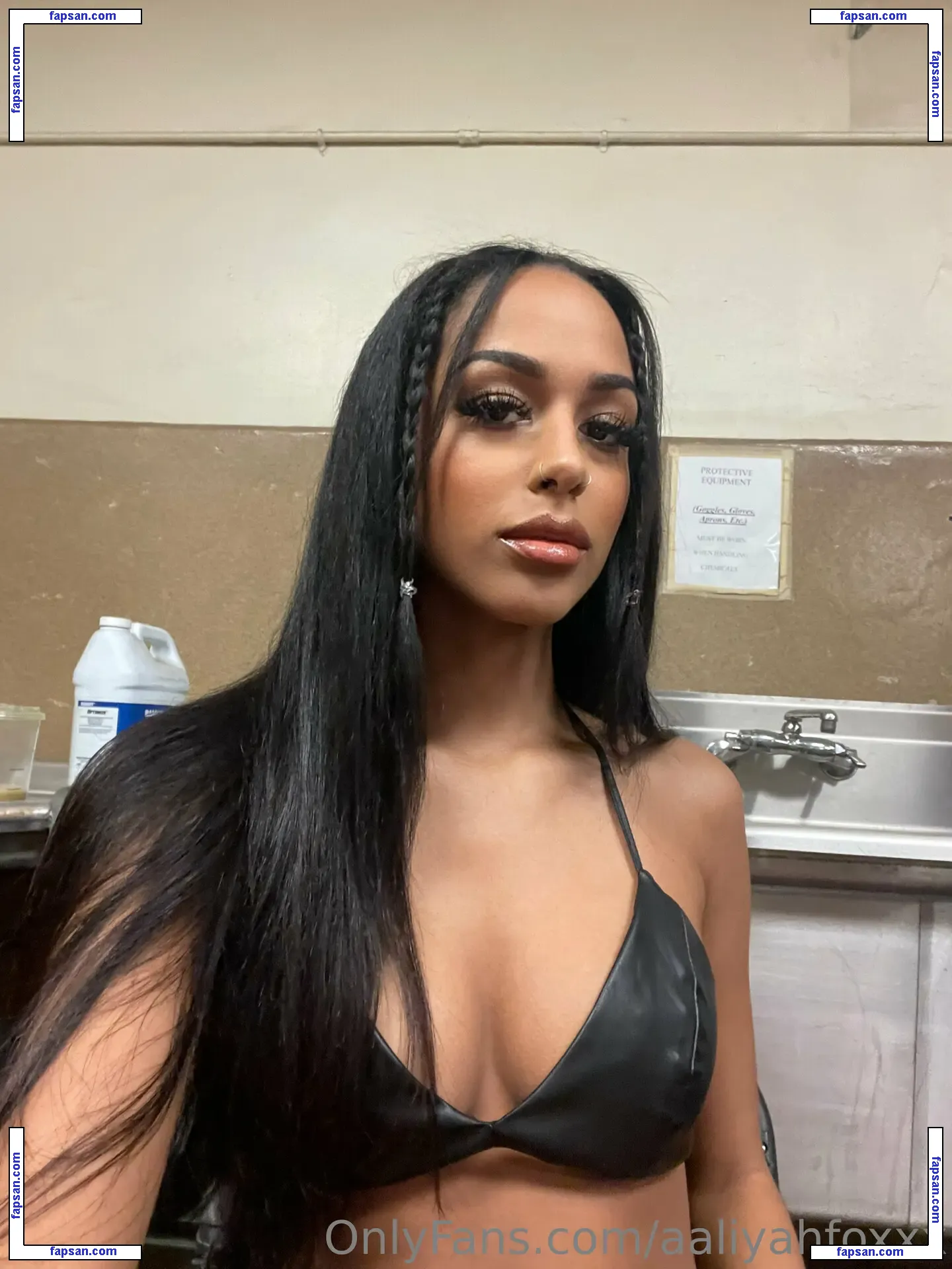Aaliyah Foxxx nude photo #0024 from OnlyFans