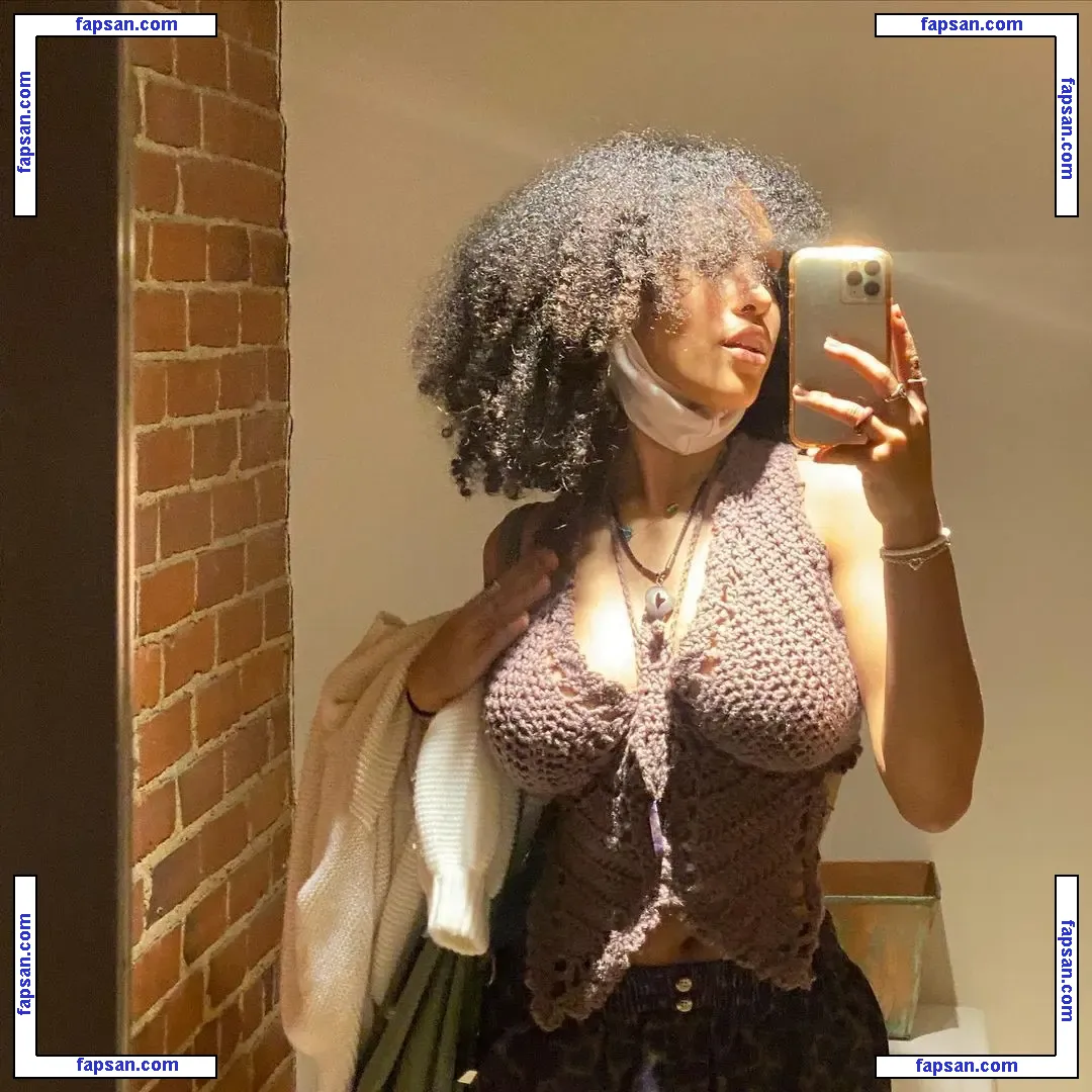 Aaliyeezy nude photo #0007 from OnlyFans