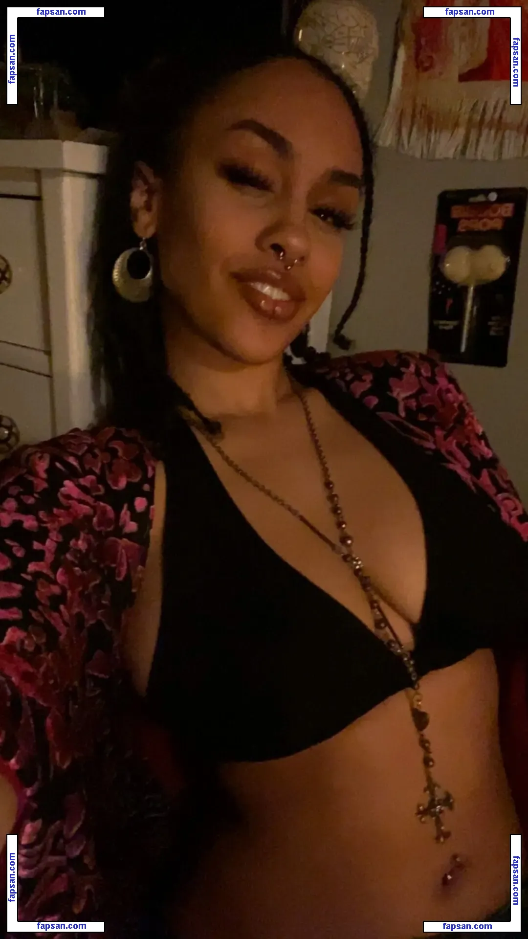 Aaliyeezy nude photo #0060 from OnlyFans
