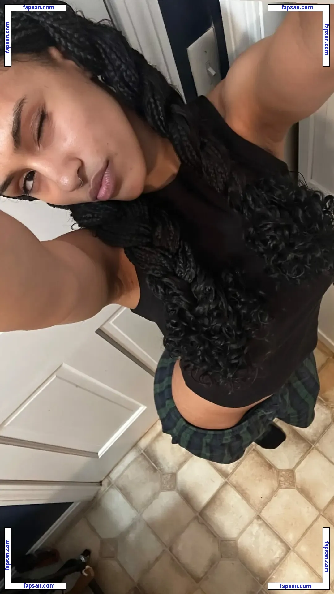 Aaliyeezy nude photo #0251 from OnlyFans