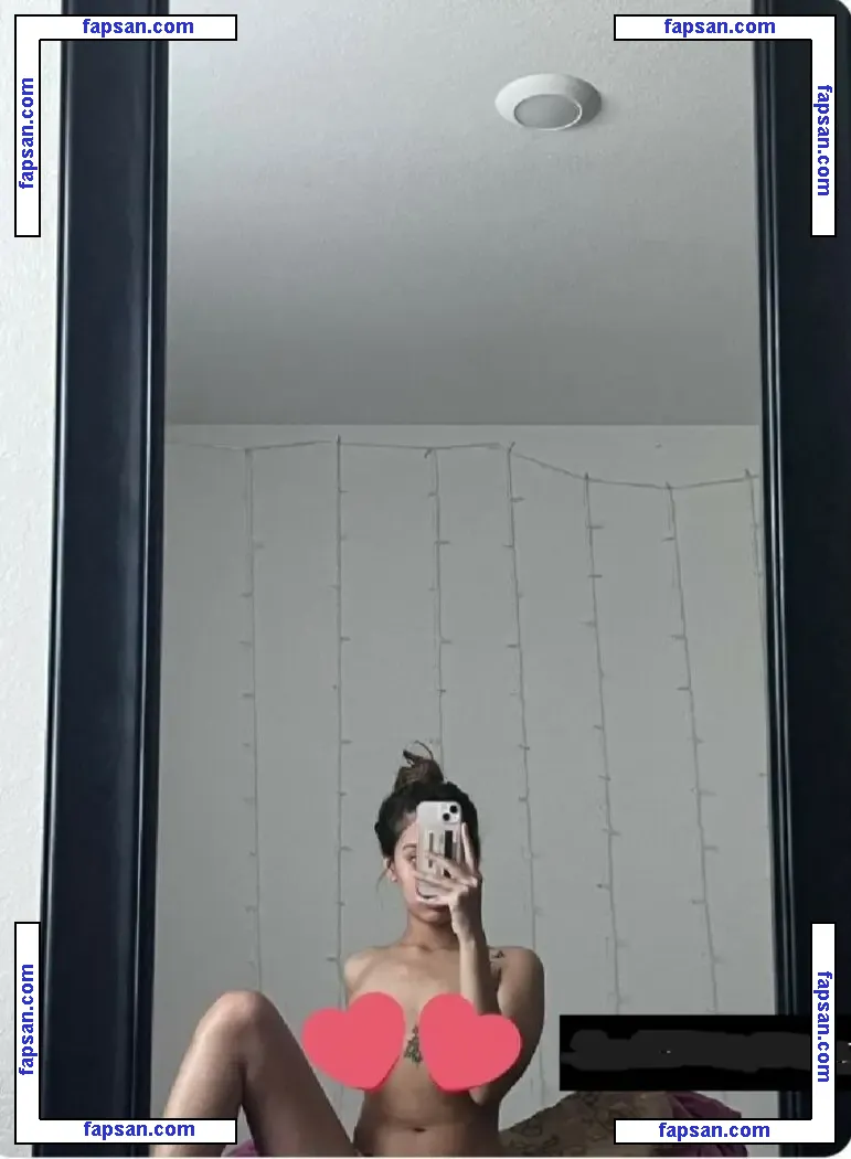 aaliyyah.c голая фото #0002 с Онлифанс