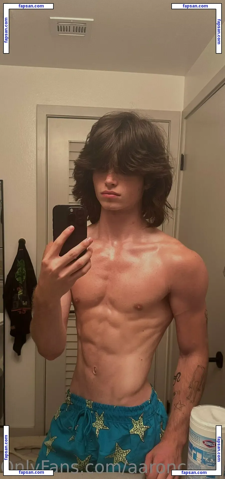 aaroncarson nude photo #0002 from OnlyFans
