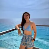 Abbi Pulling голая #0011
