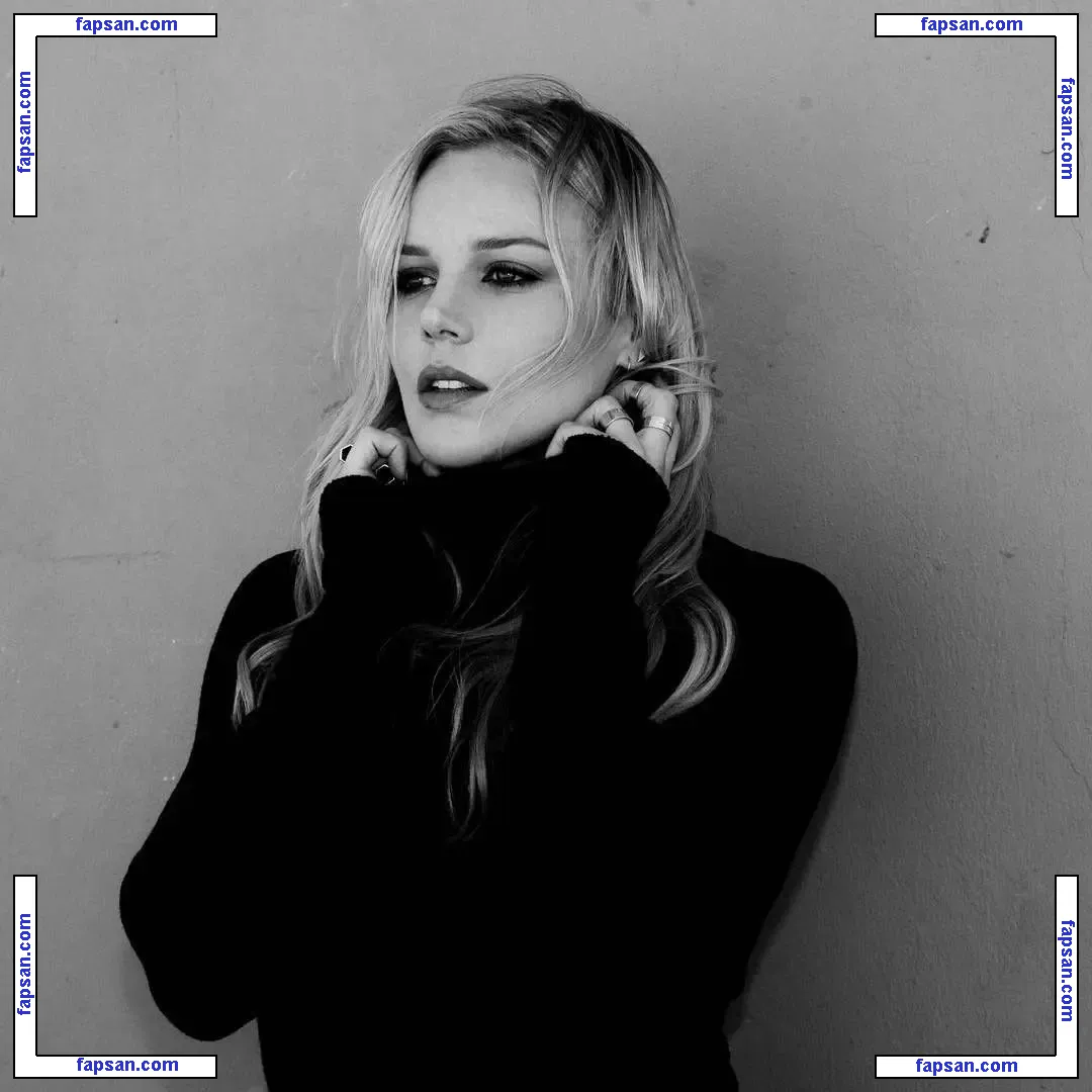Abbie Cornish nude photo #0066 from OnlyFans