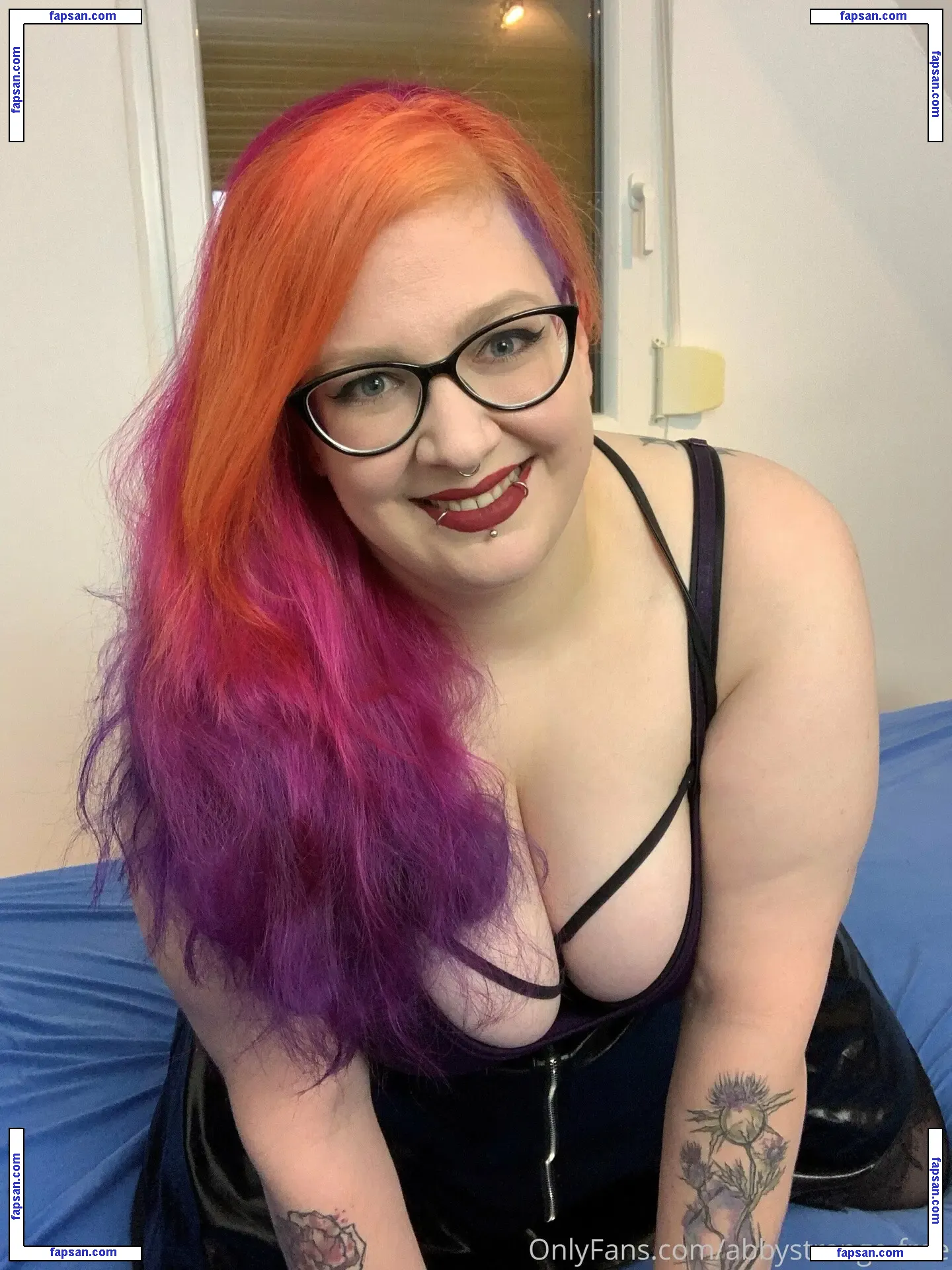 abbystrange-free nude photo #0018 from OnlyFans