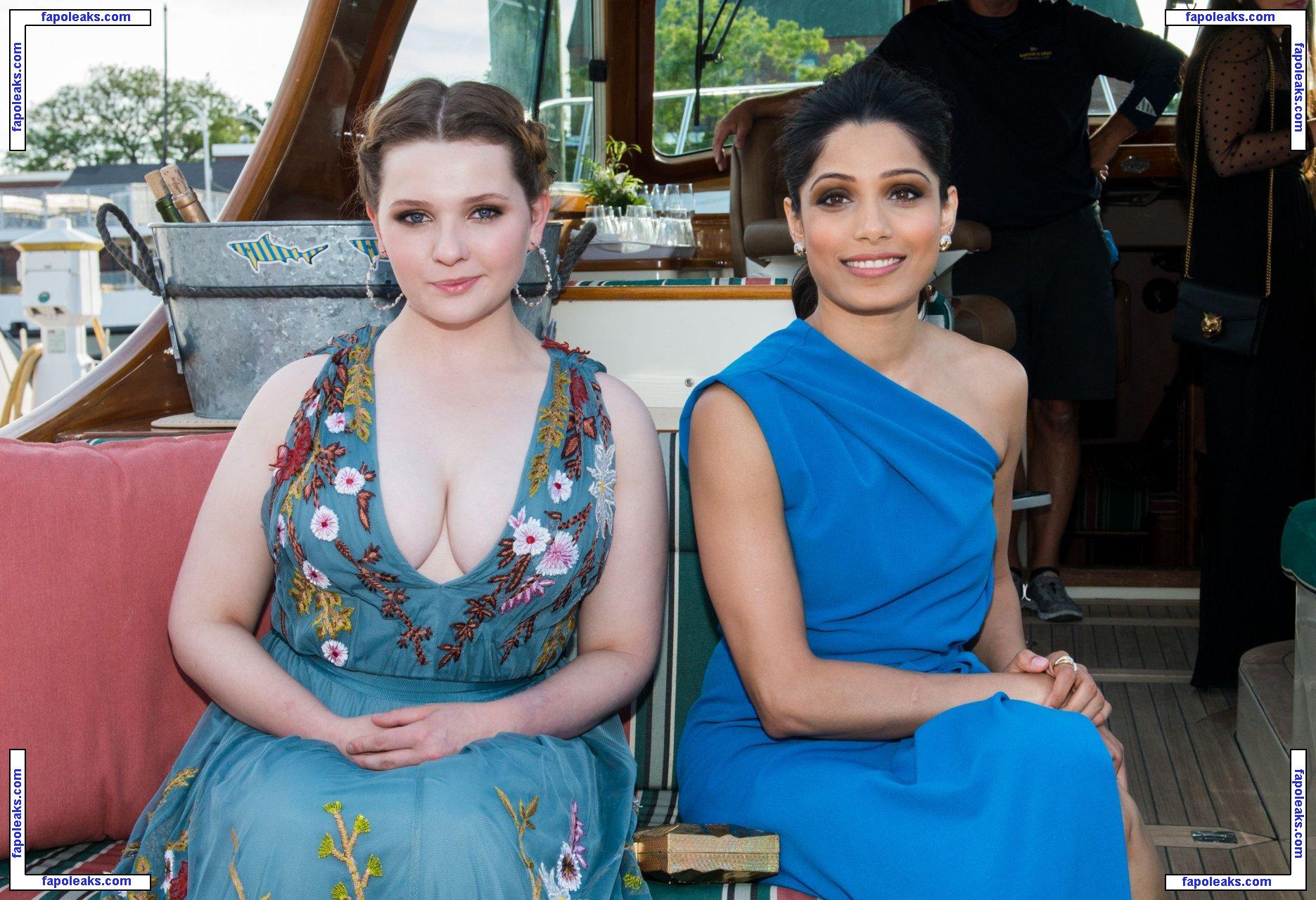 Abigail Breslin / abbienormal9 голая фото #0050 с Онлифанс