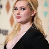 Abigail Breslin голая #0076