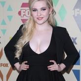 Abigail Breslin голая #0094