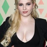 Abigail Breslin голая #0101