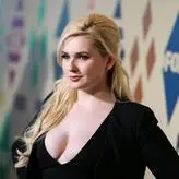 Abigail Breslin nude #0213