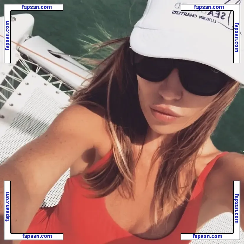 Abigail Clancy голая фото #0065 с Онлифанс