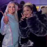 Abigail Holder голая #0001