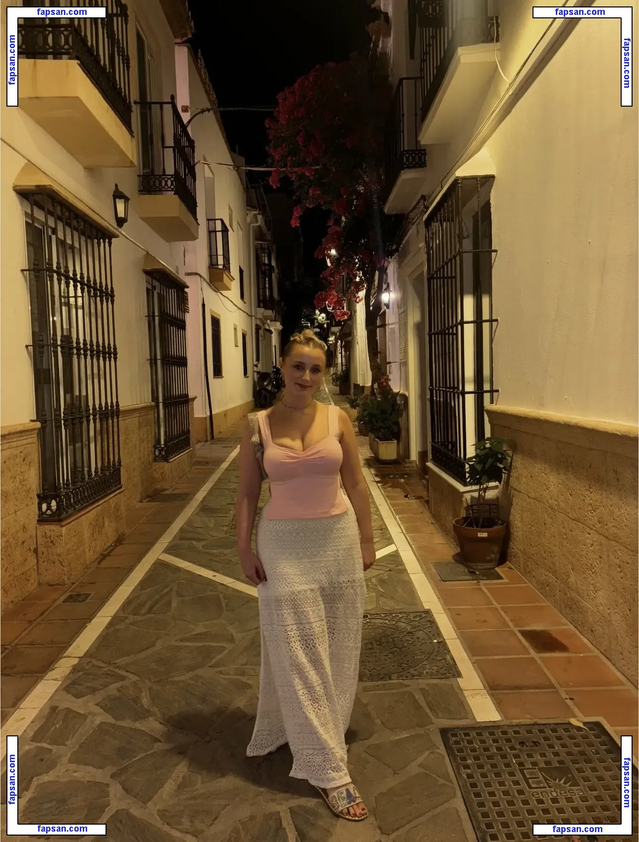 Abigail Rudkin nude photo #0004 from OnlyFans