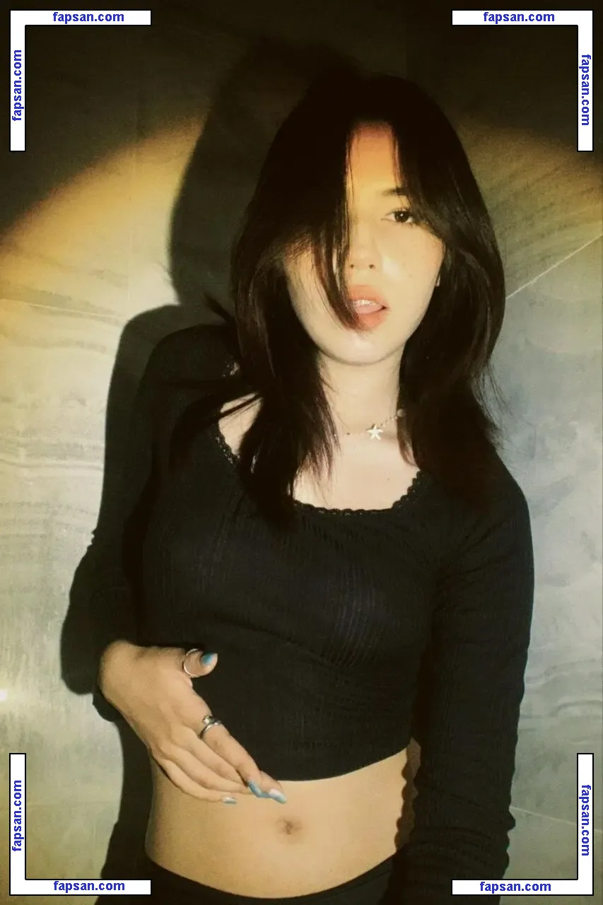 Abisicari голая фото #0009 с Онлифанс