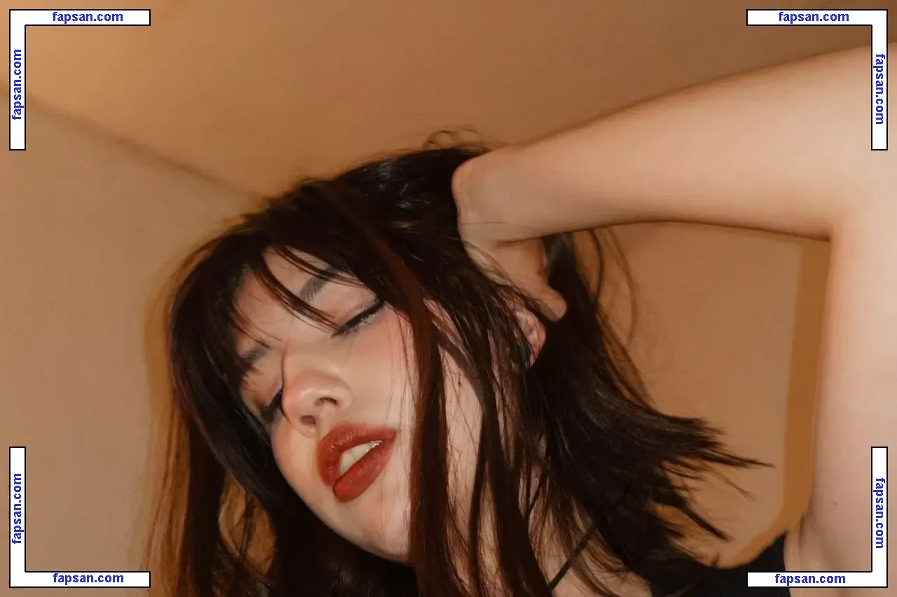 Abisicari голая фото #0012 с Онлифанс