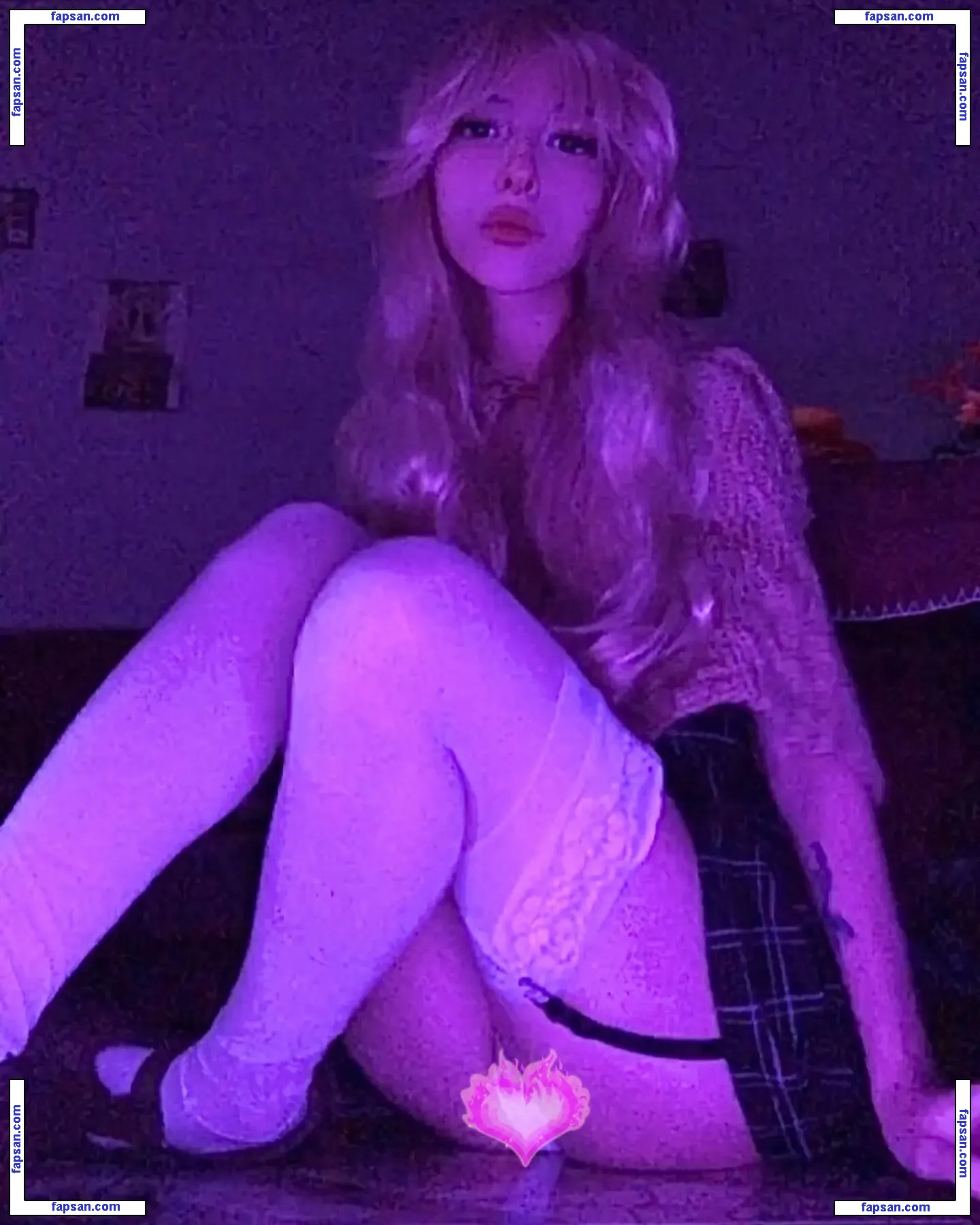 Aboutsoffy nude photo #0044 from OnlyFans
