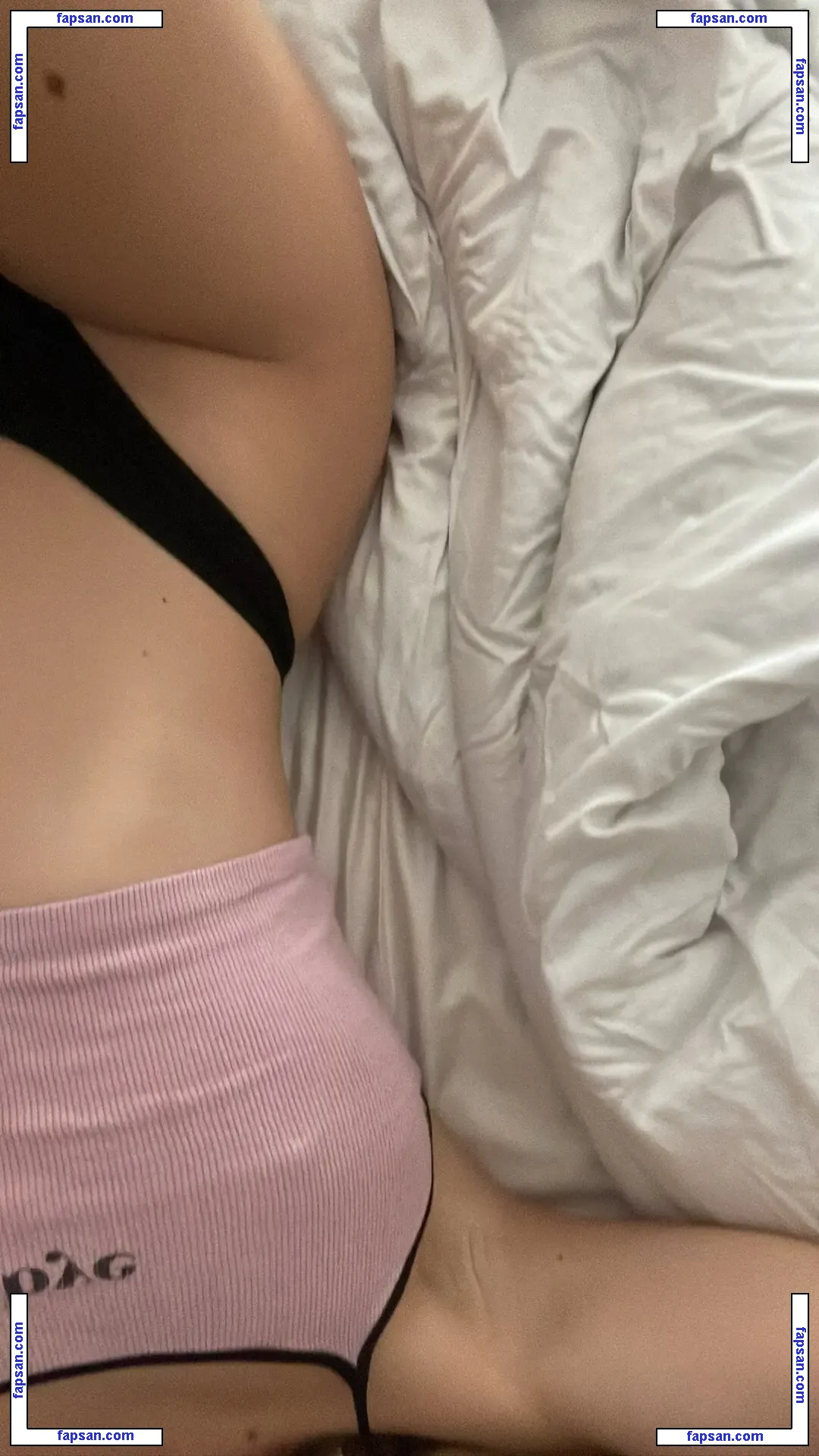 abrunamagalhaes nude photo #0070 from OnlyFans