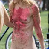 Abs Lady Philadelphia World Naked Bike Ride голая #0008