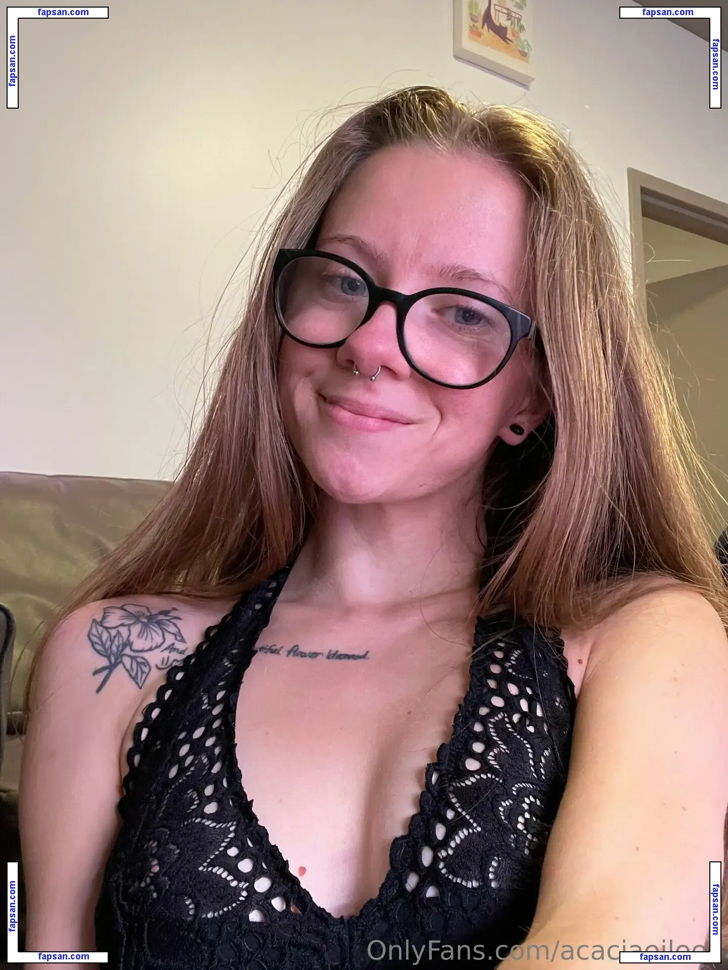 Acacia Eileen голая фото #0111 с Онлифанс