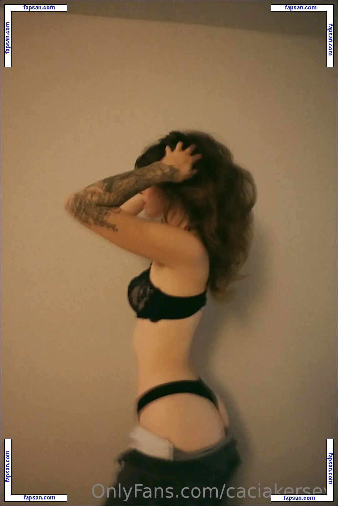 Acacia Kersey голая фото #0119 с Онлифанс