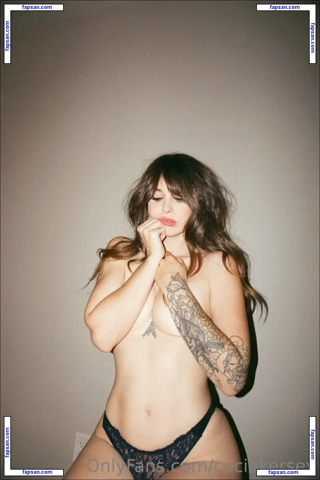 Acacia Kersey голая фото #0128 с Онлифанс