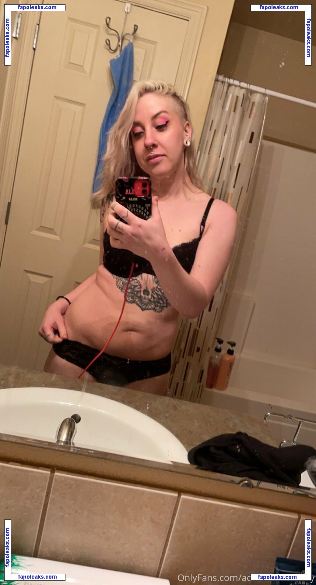 acoalminecanary / ccarolynnn nude photo #0010 from OnlyFans