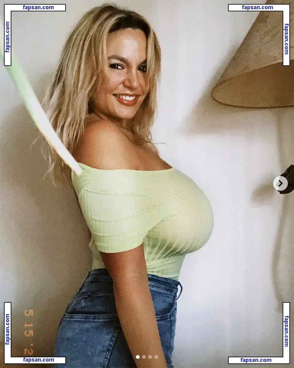 Acronopia голая фото #0106 с Онлифанс