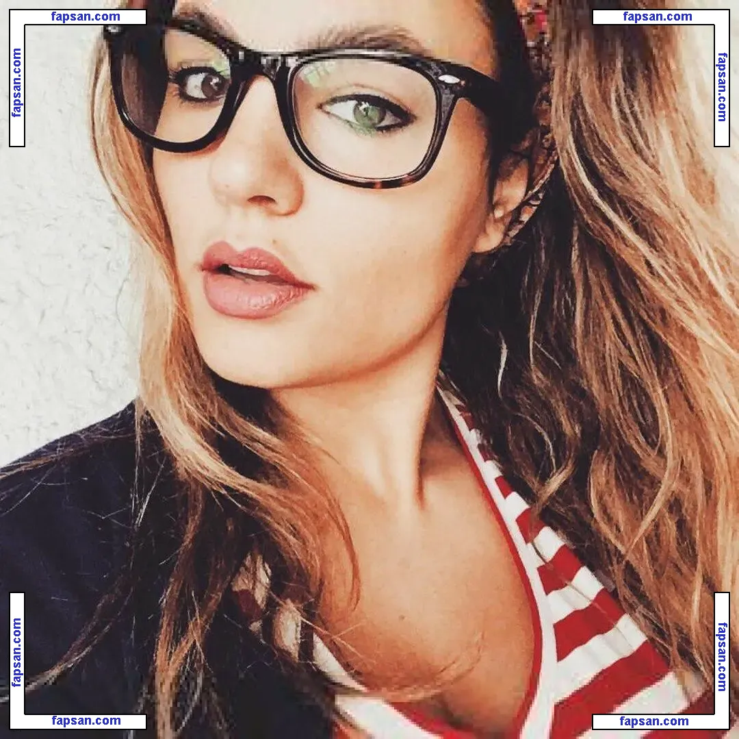 Acronopia голая фото #0113 с Онлифанс