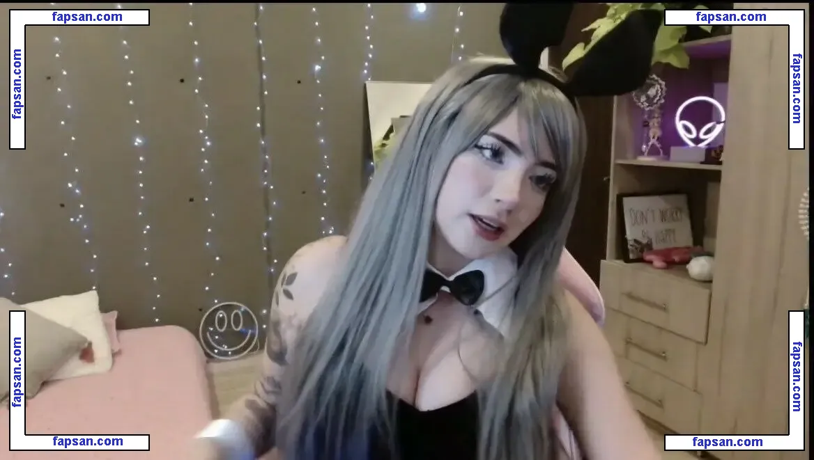 AcuarelaBlanca голая фото #0135 с Онлифанс