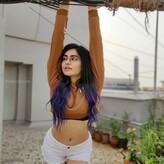 Adah Sharma голая #0013